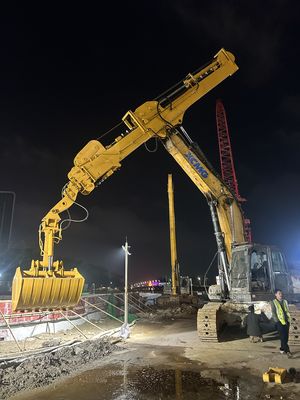 Akcesoria do koparki ramię teleskopiczne BS900E Q355B Materiał Trzy sekcje