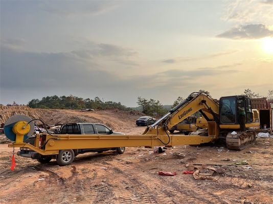 Długotrwałe ramię teleskopiczne dwustronne hydrauliczne teleskopiczne wyciąg dla koparki o pojemności 6-36 ton